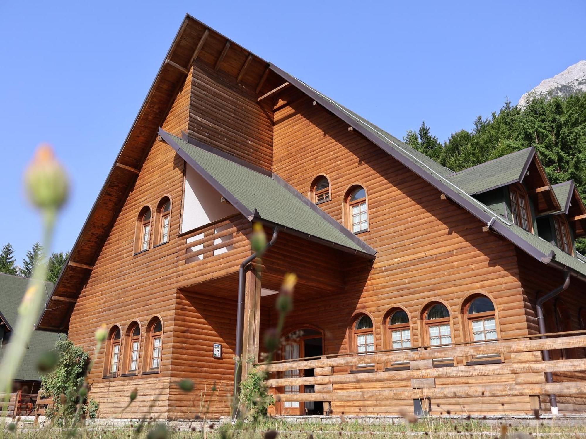 Mik Hotel Valbona Экстерьер фото