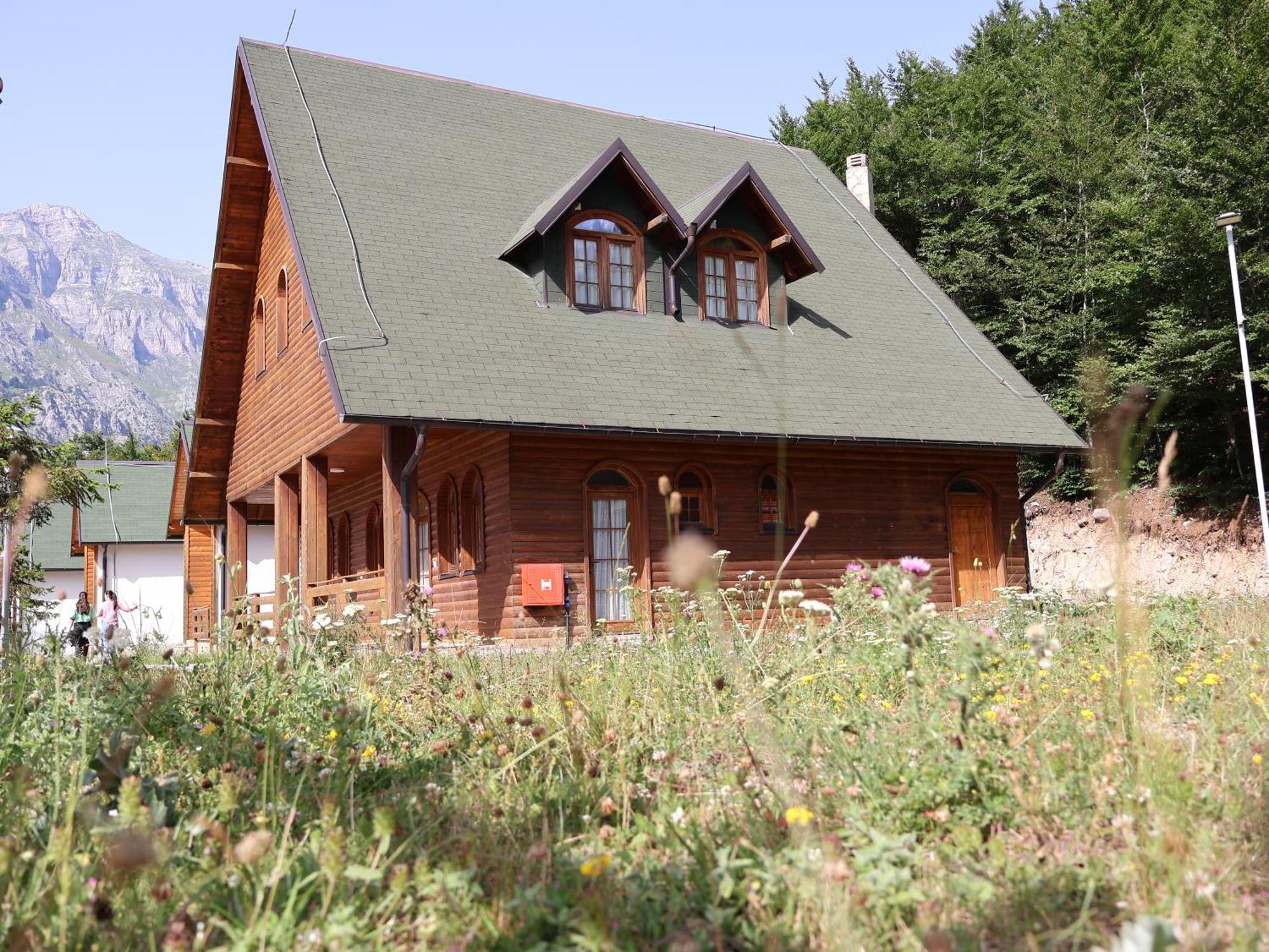 Mik Hotel Valbona Экстерьер фото