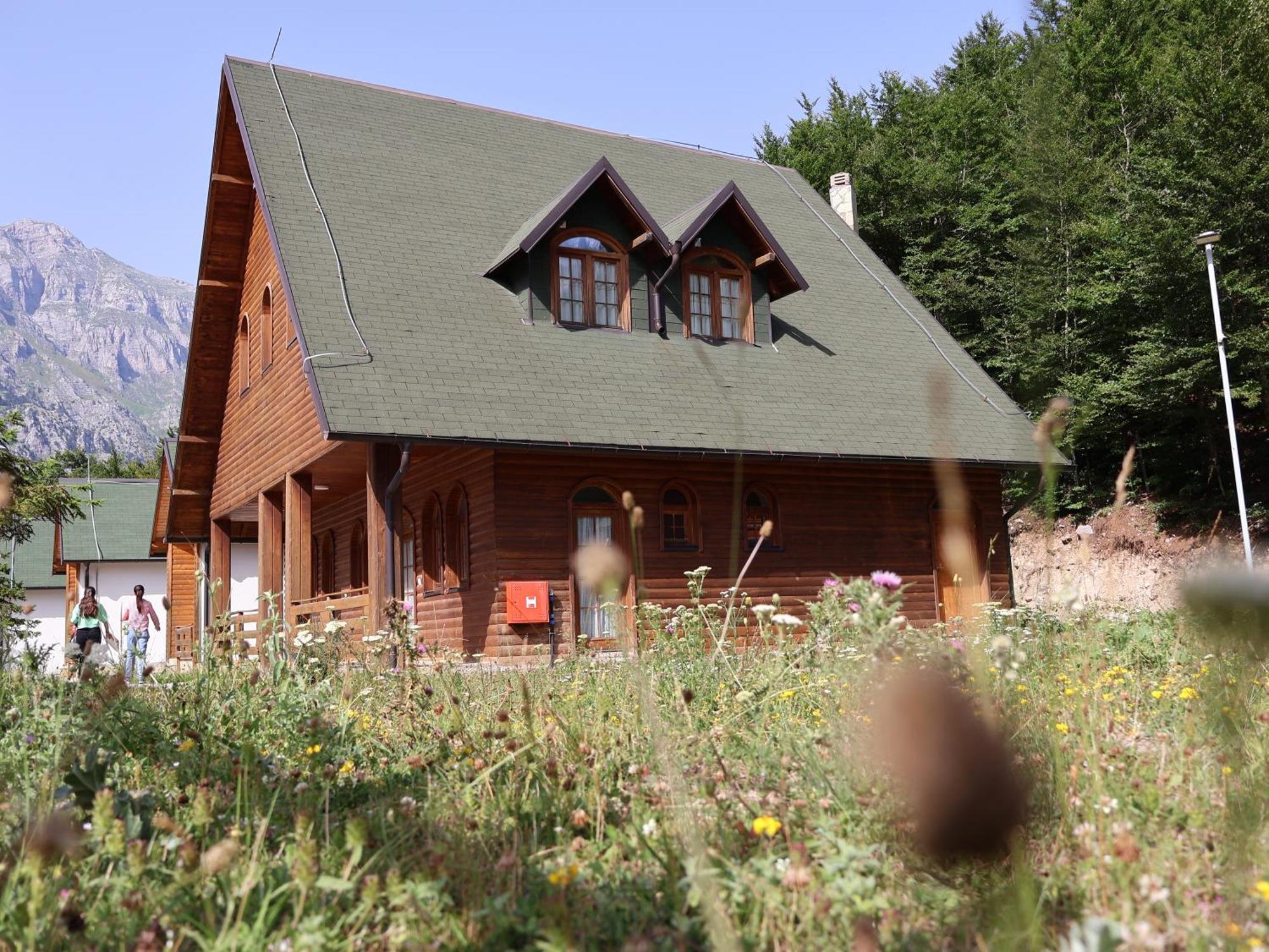 Mik Hotel Valbona Экстерьер фото
