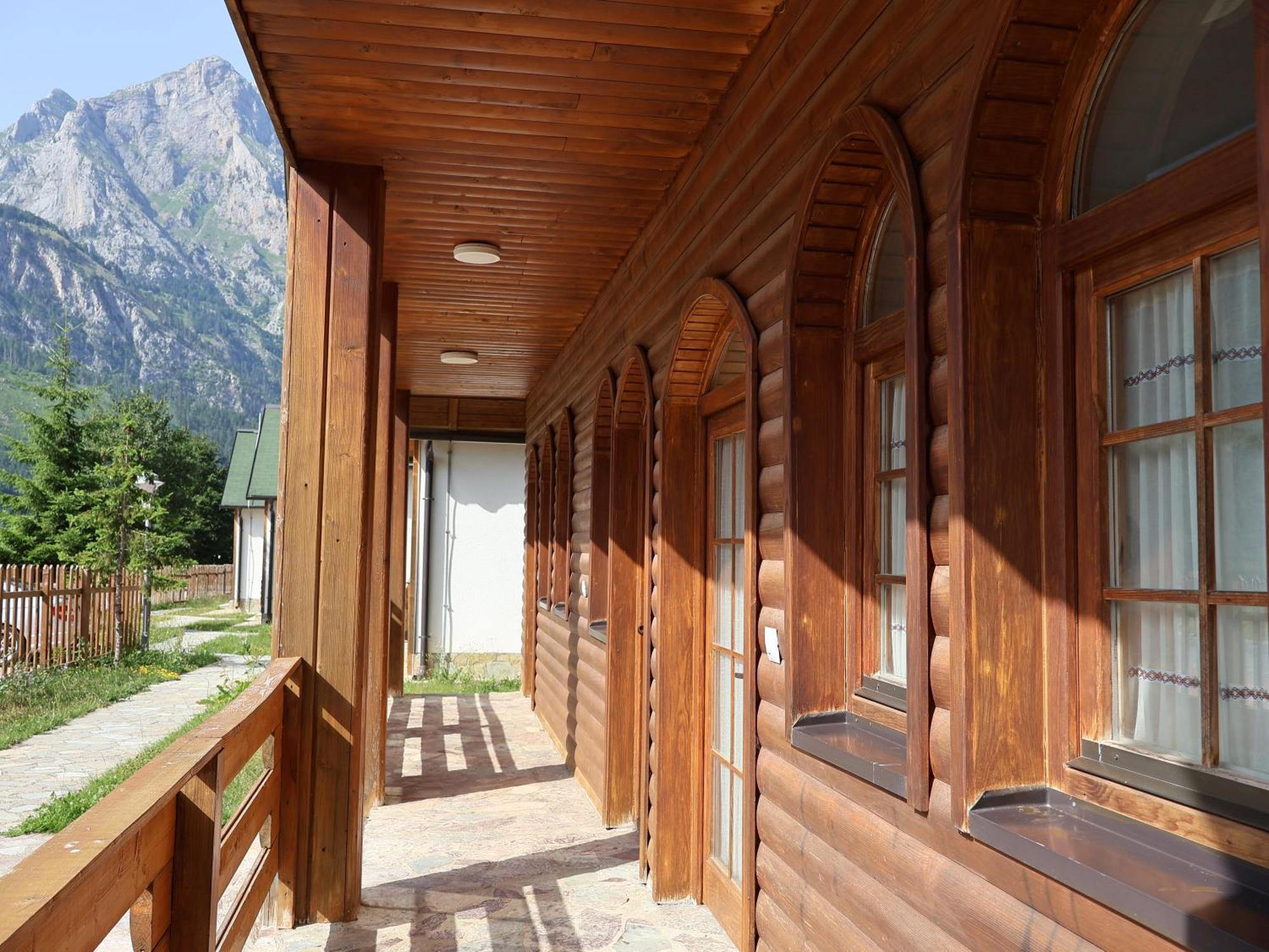 Mik Hotel Valbona Экстерьер фото