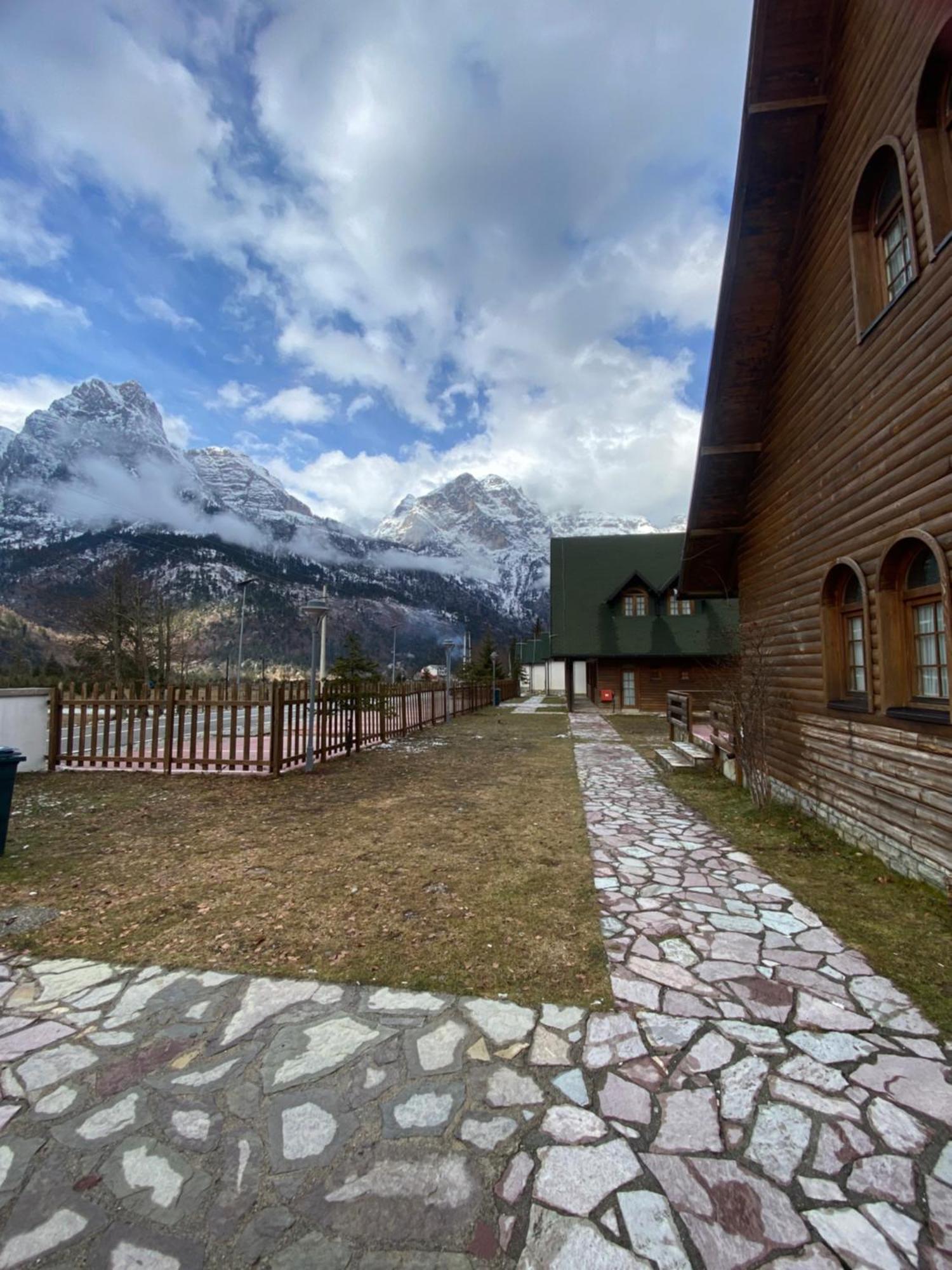 Mik Hotel Valbona Экстерьер фото
